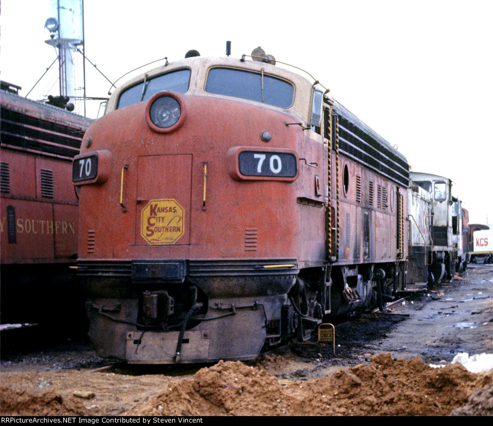 Kansas City Southern F7A KCS #70